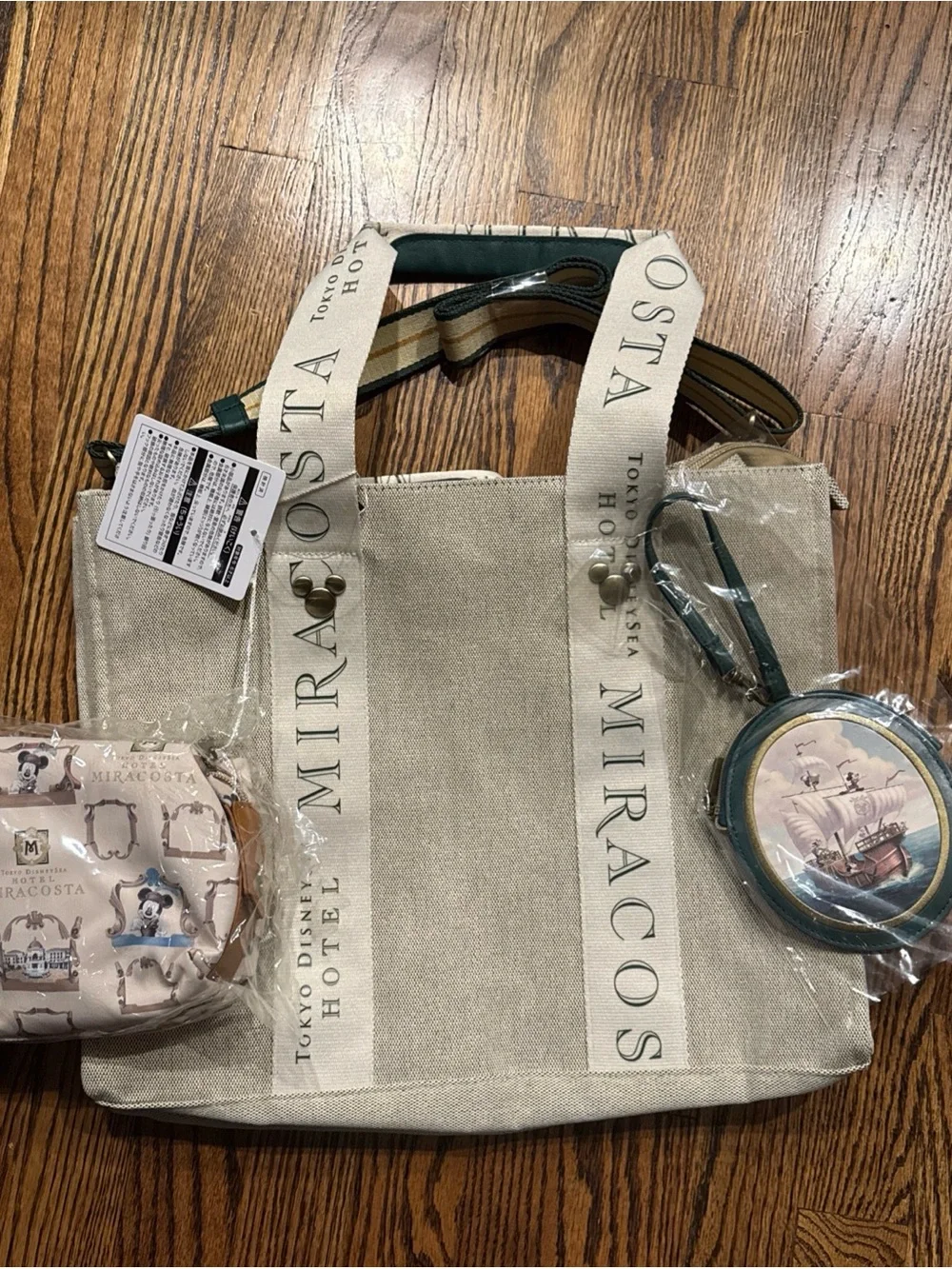 Brand New, In Hand Tokyo DisneySea Miracosta Tote Bag Set Disney